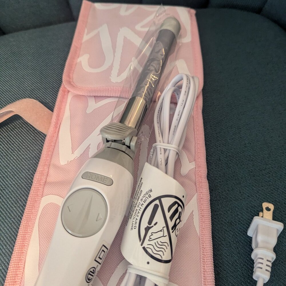Beachwaver rotating curling iron S0.75 -- 0.75" inch barrel